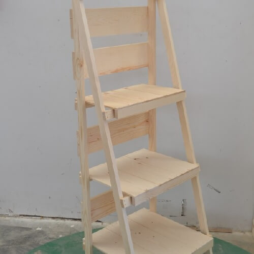 Foldable Wooden Display Ladder